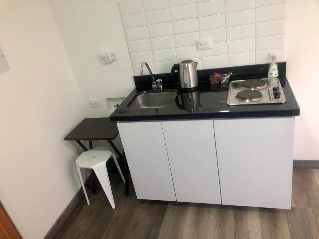 Apto Privado Cerca Al Aeropuerto -Transporte Disponible Bogota Luaran gambar